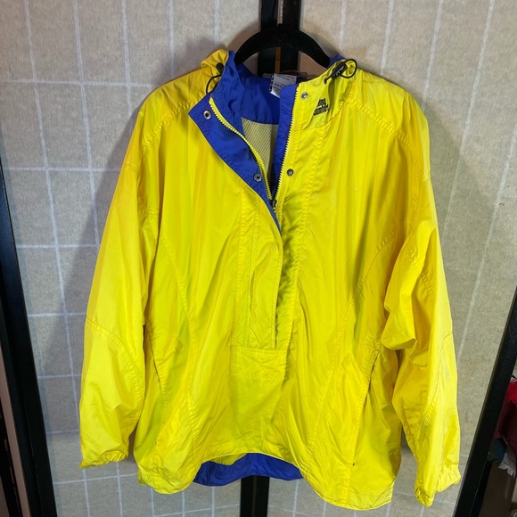 Moving Comfort Running Shell Jacket - Picture 1 of 6